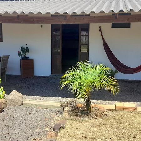 Villa Casa De Ferias Balneario Gaivota Sombrio Exterior foto