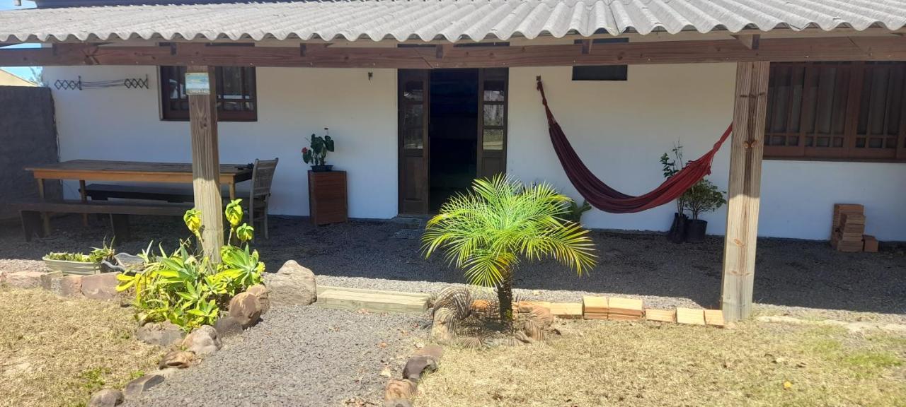 Villa Casa De Ferias Balneario Gaivota Sombrio Exterior foto